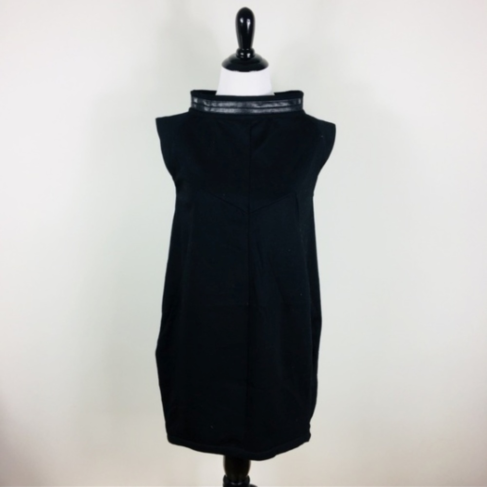 Marc Jacobs Mod / Space Age Black Dress